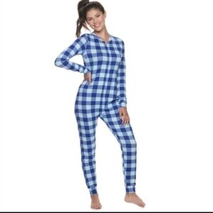 So Intimates Soft One Piece Pajamas/Loungewear Size Medium